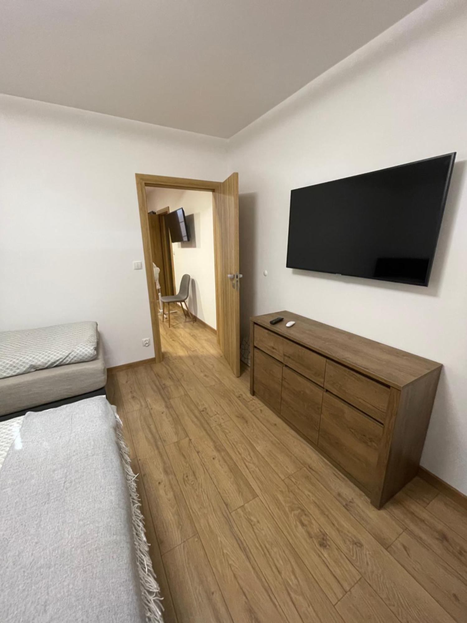 Route 7 Rooms Myślenice Extérieur photo