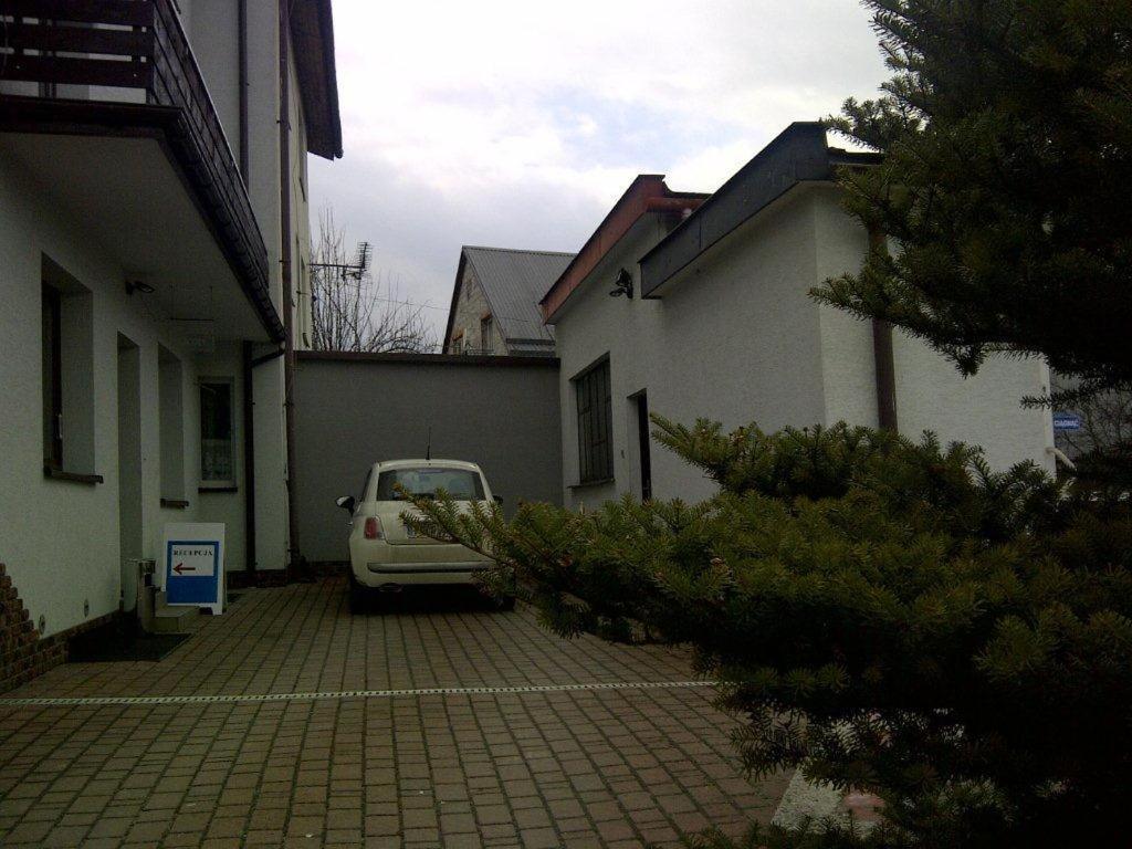 Route 7 Rooms Myślenice Extérieur photo