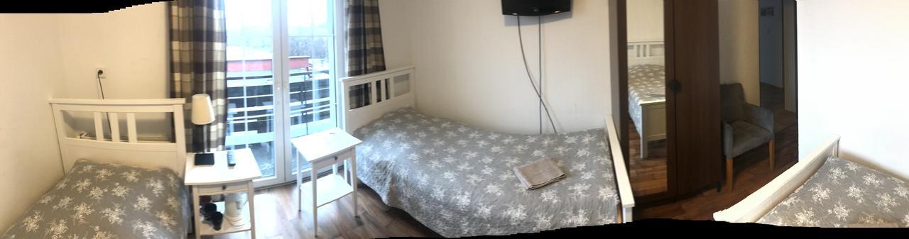 Route 7 Rooms Myślenice Extérieur photo